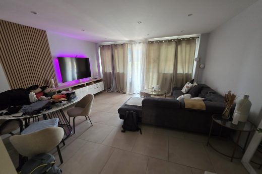 Appartement, cave et parking avenue du Général de Gaulle à Grasse
