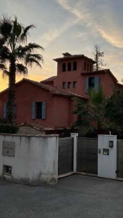 Villa avec piscines à Mougins